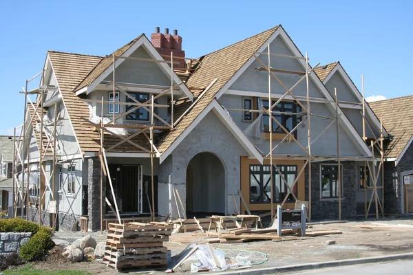 Exploring Roof Replacement Options in Mechanicsville