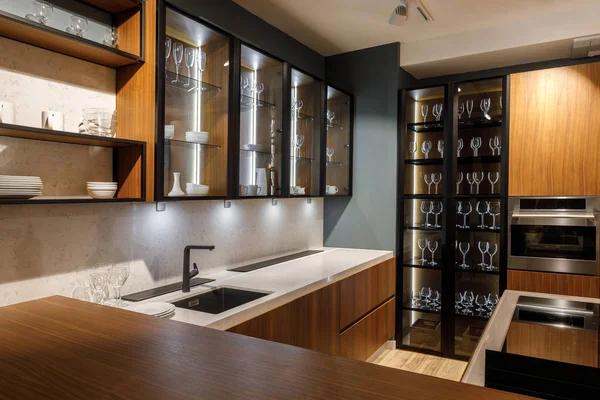 Discover Phoenix’s Finest Kitchen Cabinets