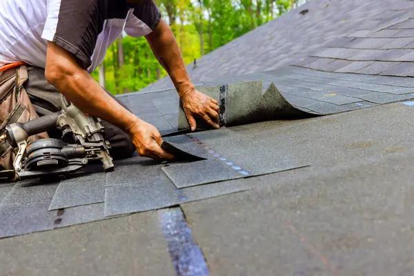 Signs That Your Roof Needs Replacing in Burbank