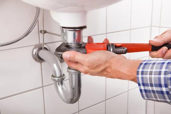 Expert Plumbing Service for Residential and Commercial Needs